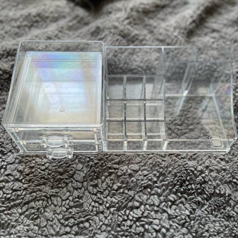 Clear Acrylic Makeup Organizer